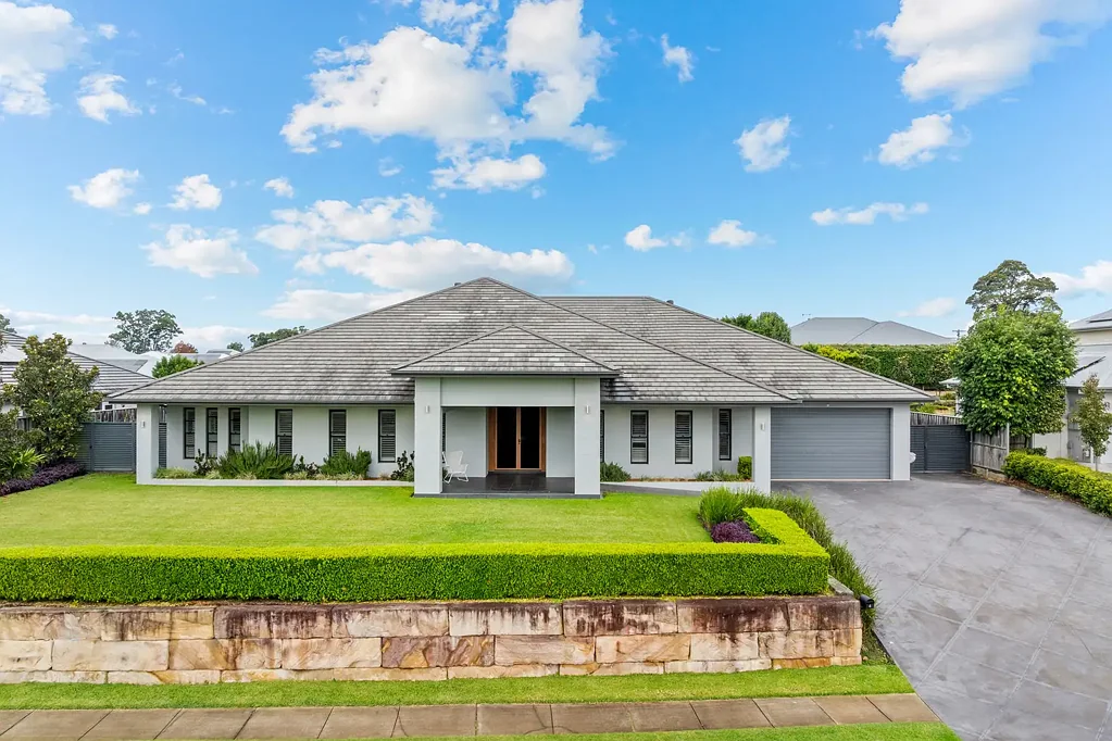 Pitt Town 6 Bedroom Elevated Pitt Town Living