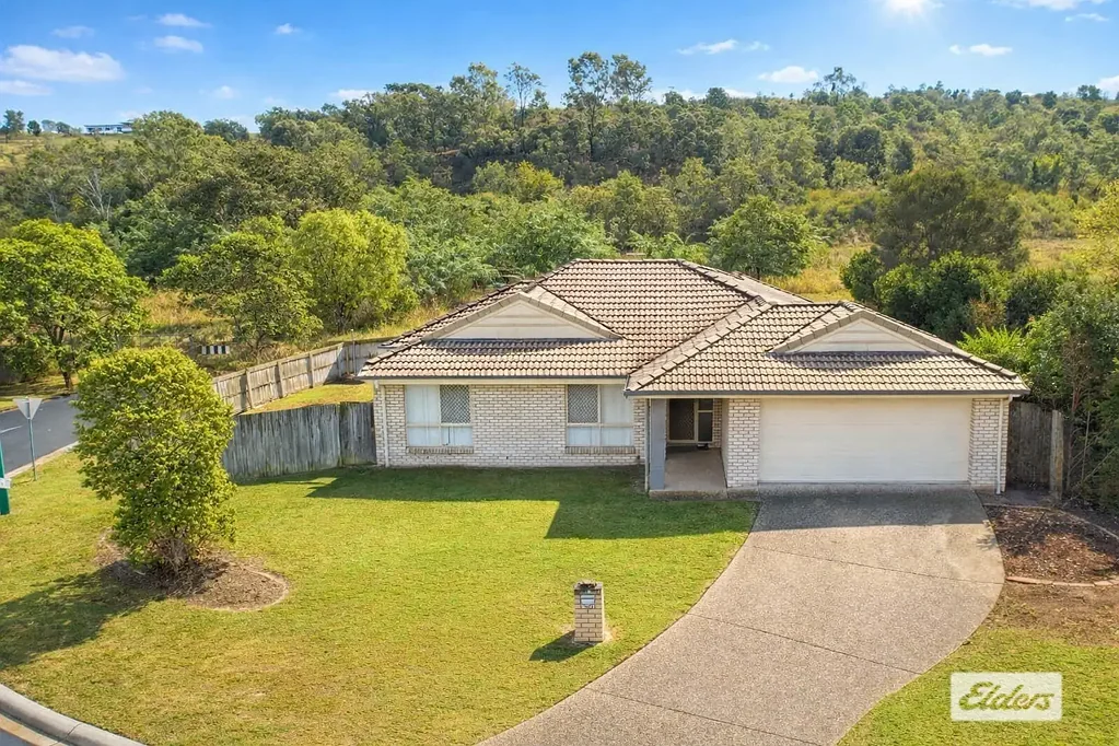 Laidley 4房 黄金地段转角地 690㎡大空间 现代厨卫 双车库 主卧套房 步行上学 近商圈 娱乐便利 Family Living with Space, Style & Media Room