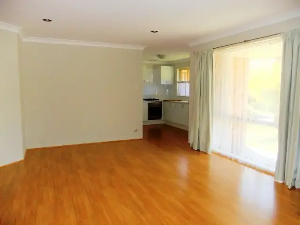 Neat and Tidy Duplex - Lawn Maintenance Included!