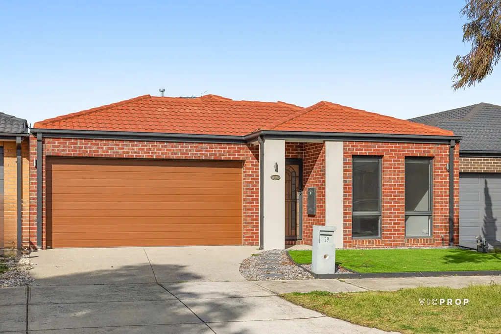 Chic Home in a Prime Truganina Location