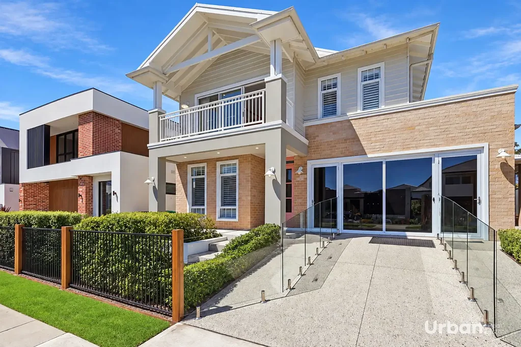 Leppington 6Phòng ngủ Contemporary Luxury, Dual Occupancy & Resort-Style Living!
