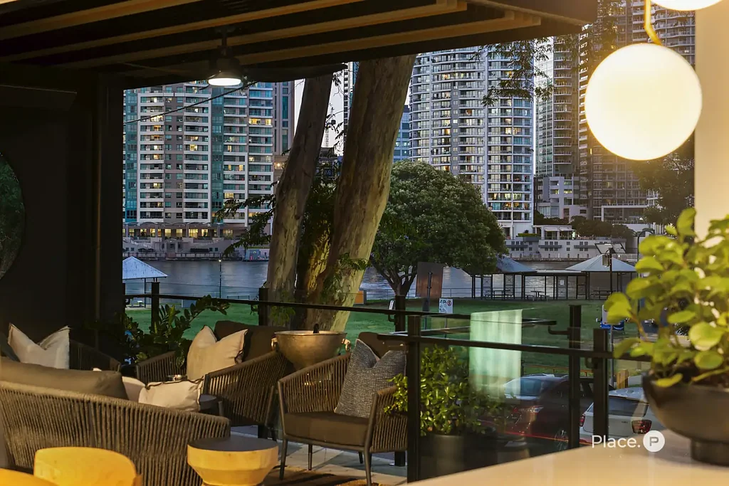 Kangaroo Point 2침실 Riverside Sophistication in the Heart of Kangaroo Point