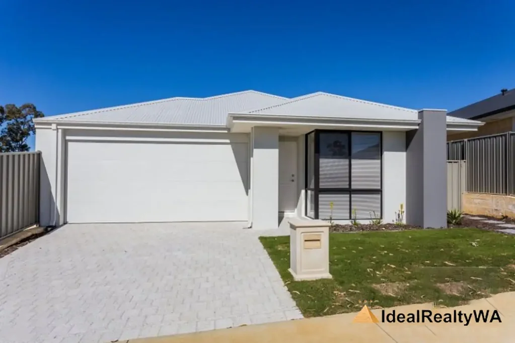 Beautiful Family Home in Prime Wellard Location!