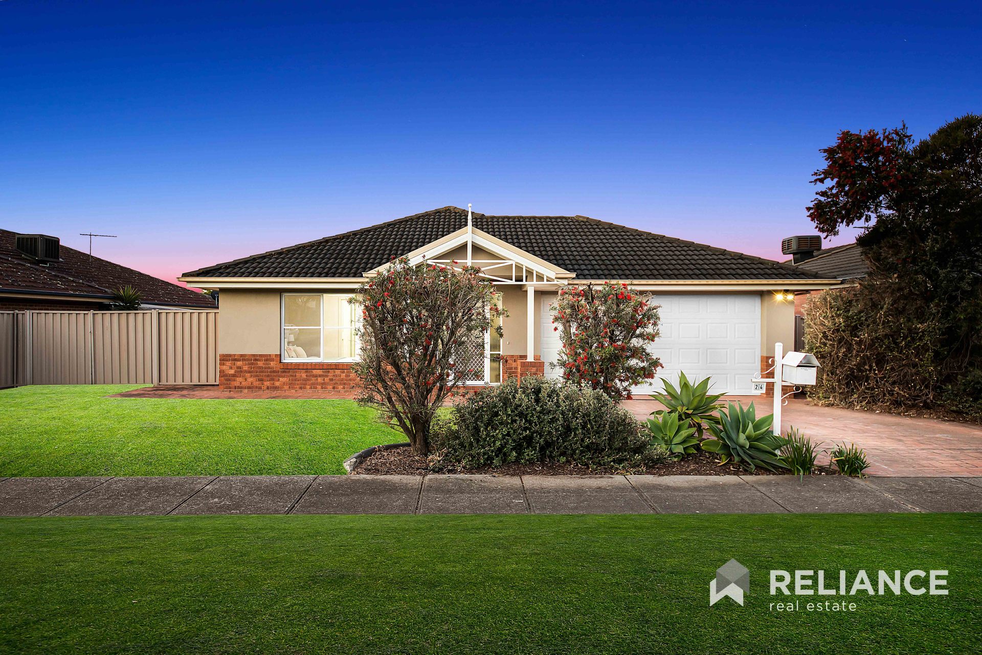 24 SAN SEBASTIAN DR, POINT COOK VIC 3030, 0房, 0浴, House