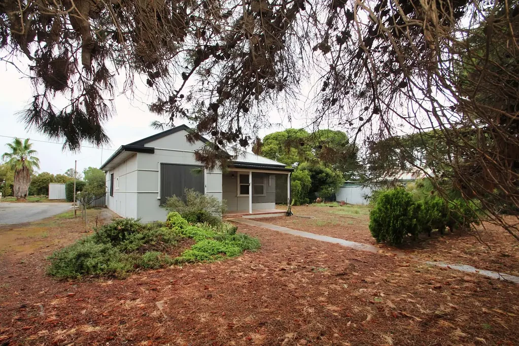 8 Sixth Street, Booborowie, SA 5417