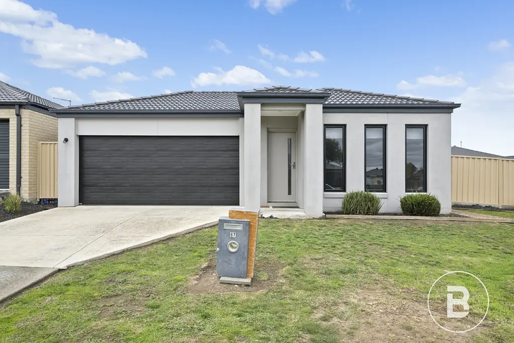 87 Kossuth Street, Sebastopol, VIC 3356