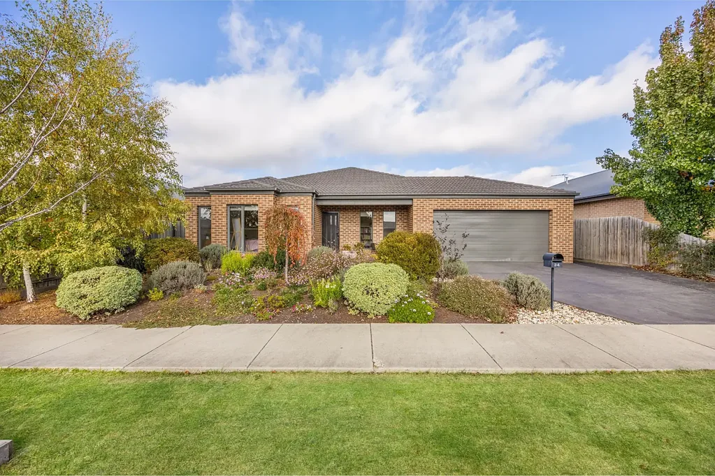 34 Rothschild Road, Gisborne, VIC 3437