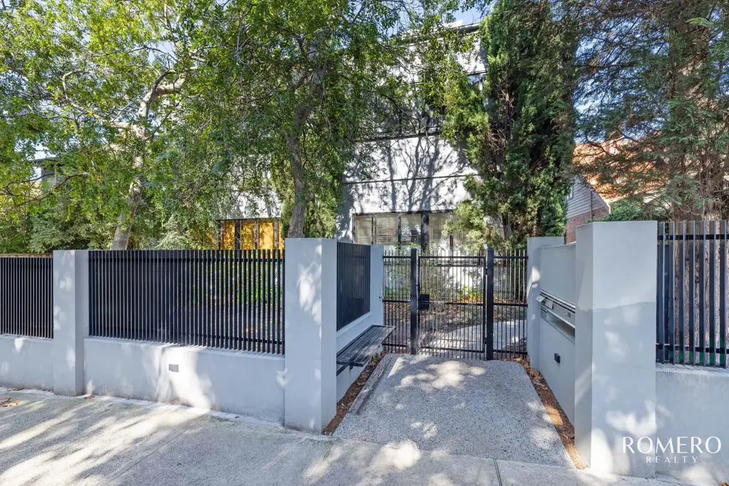 St Kilda 1ห้องนอน Lots Of Light, Perfectly Positioned & Low Maintenance!