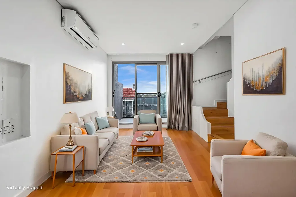 Sensational Split Level Apartment