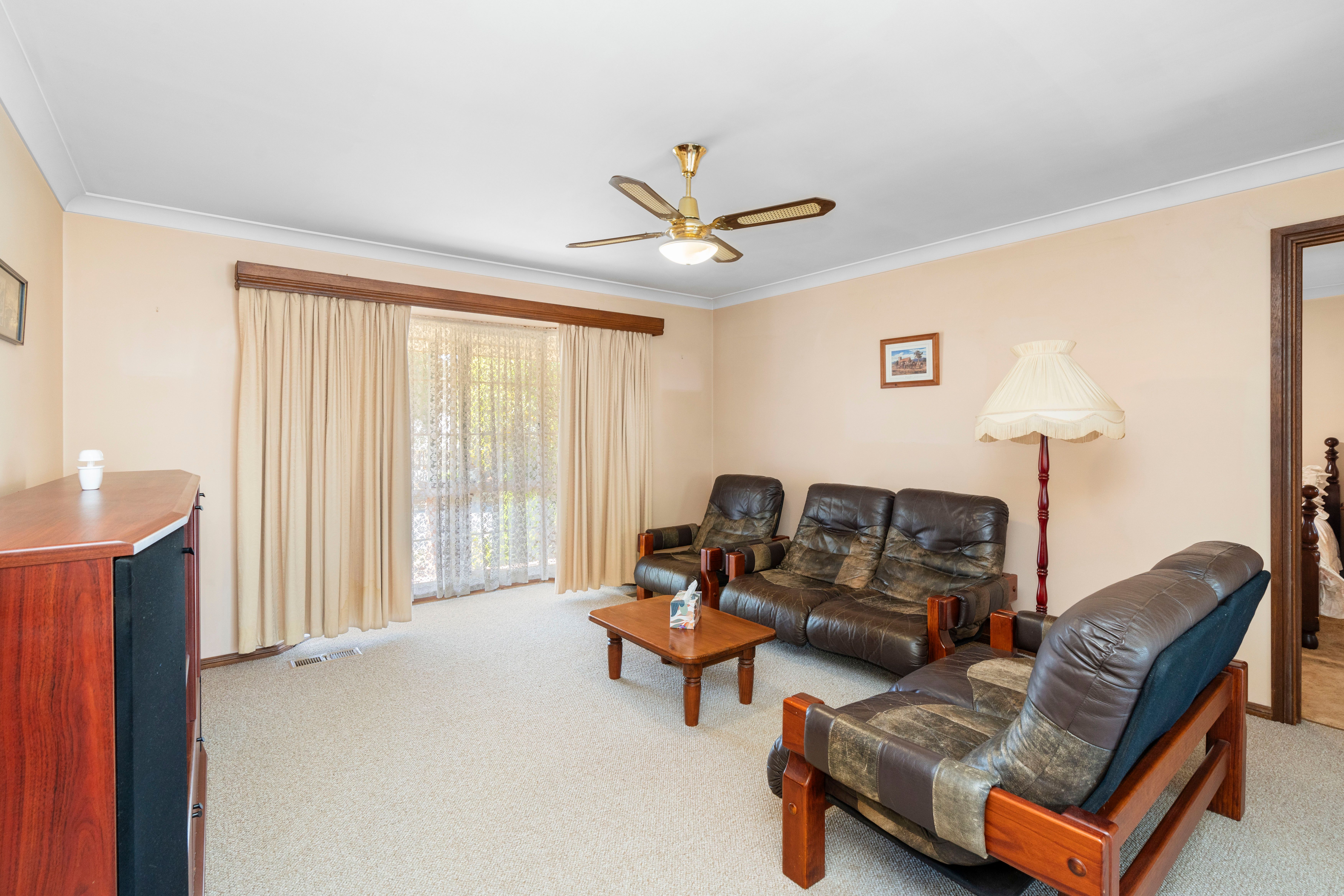 2 KURRAJONG AV, FOREST HILL NSW 2651, 0房, 0浴, House