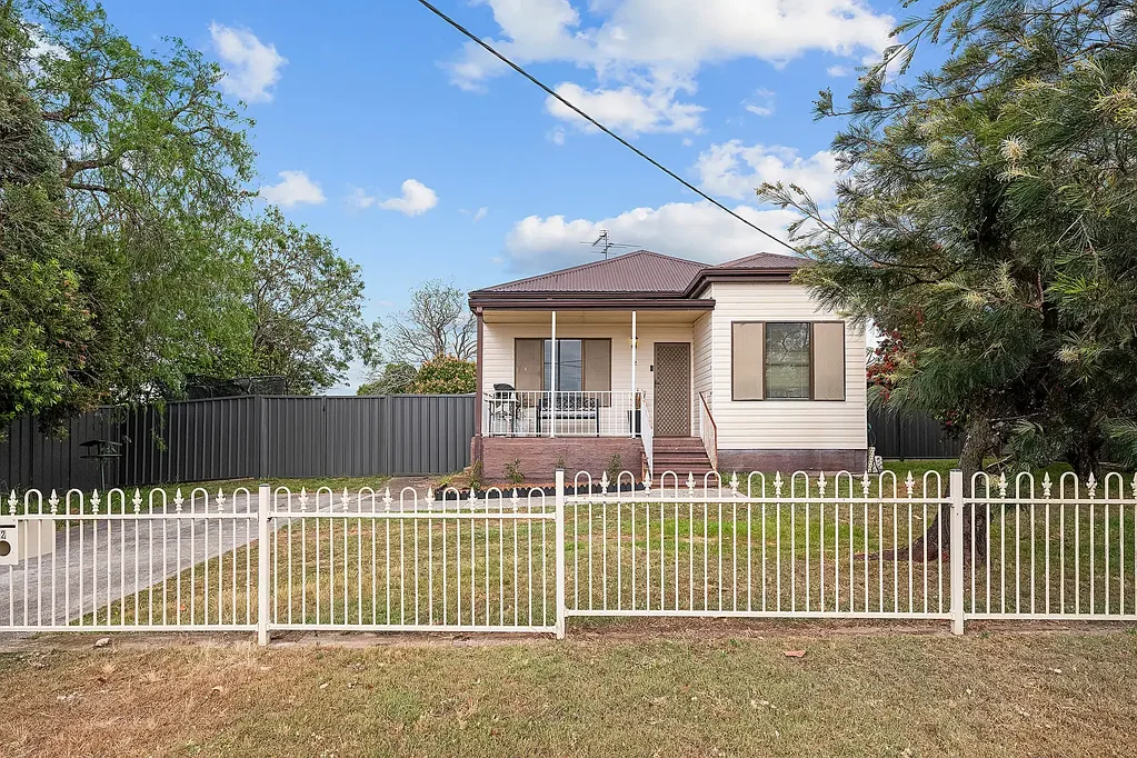 2 William Street, Gillieston Heights, NSW 2321