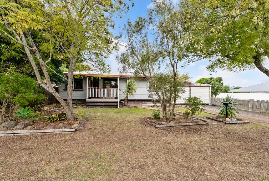 16 Cunningham Street, Pittsworth, QLD 4356