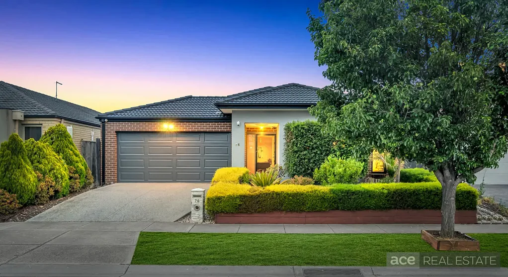 76 Malibu Boulevard, Point Cook, VIC 3030
