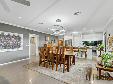 Clyde North 3房  Selandra Rise - MacKillop Chase - Premium Location