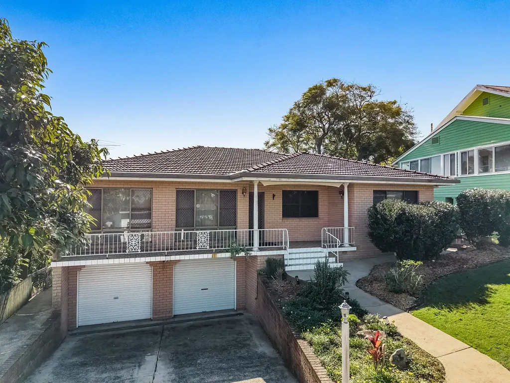 Lismore Heights 4कमरा Space, Views & Opportunity!