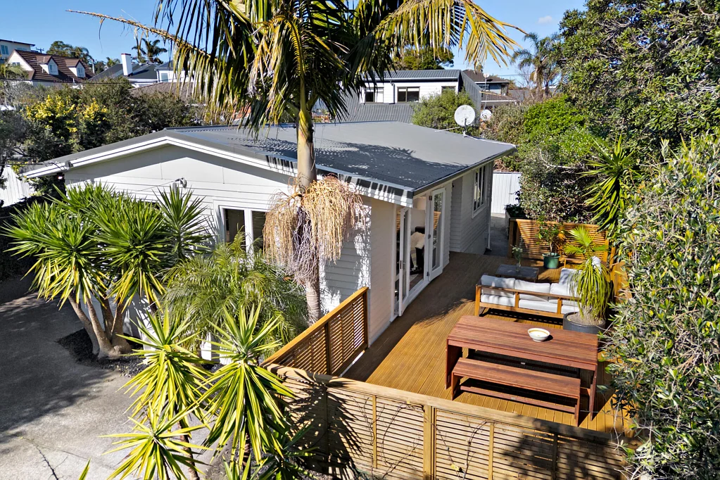 1/16A Bardia Street, Belmont, North Shore City, Auckland