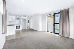 5 Oderings Place, Huntington