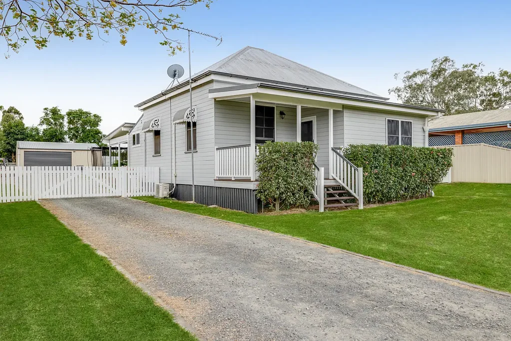 3 George Street, Kingsthorpe, QLD 4400