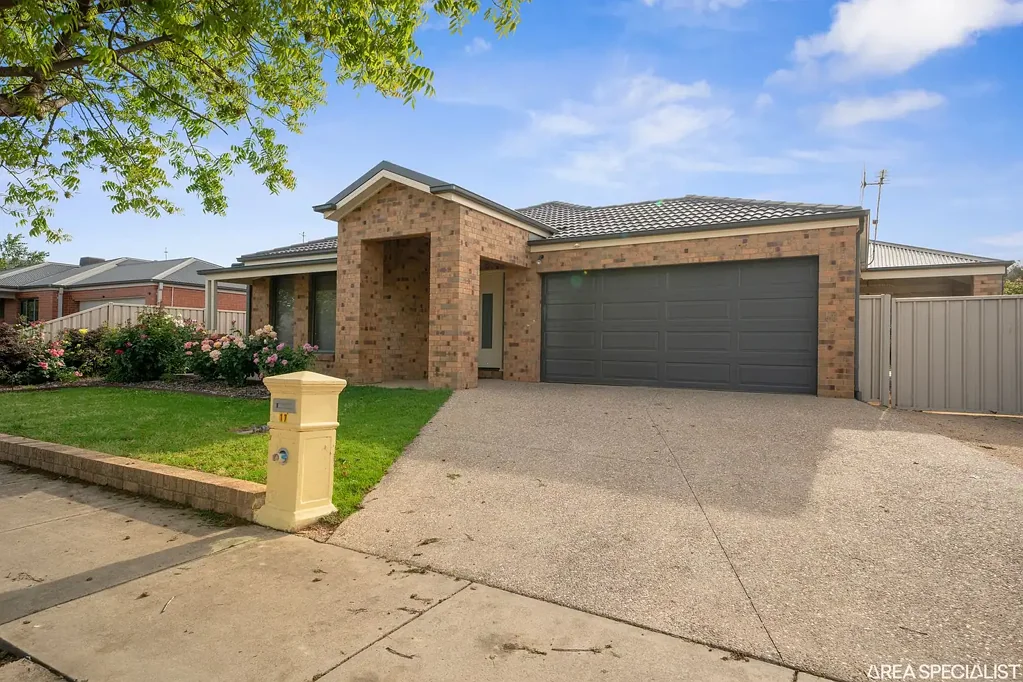 Shepparton 4房  The Brief: Quality Dennis Family Home in the Boulevard!
