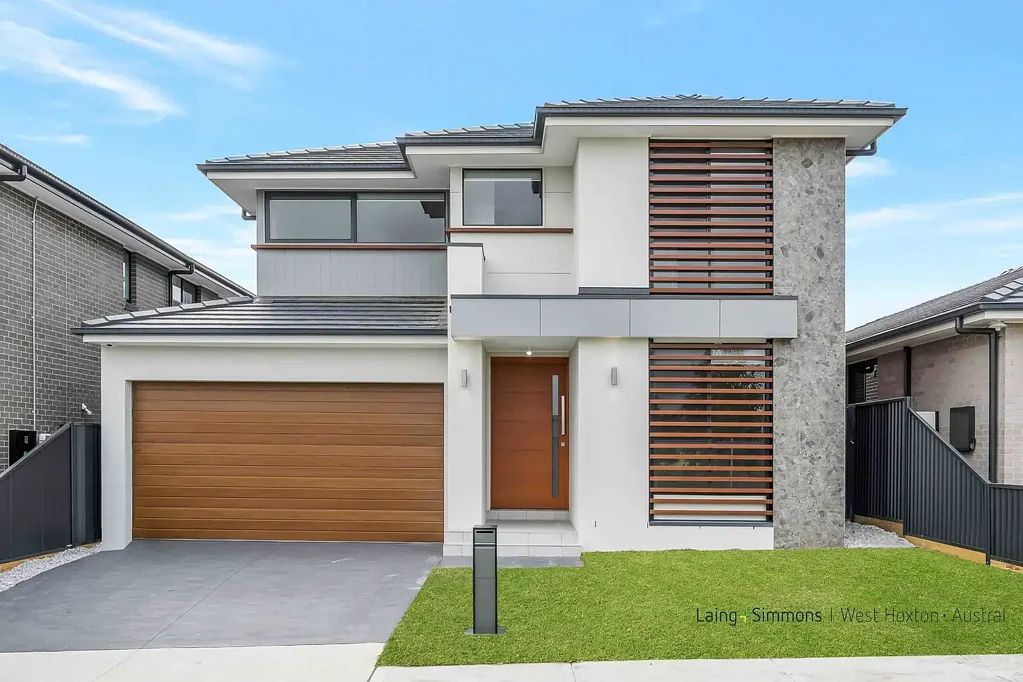 NEW 4 BEDROOM + MEDIA ROOM GRAND HOME!