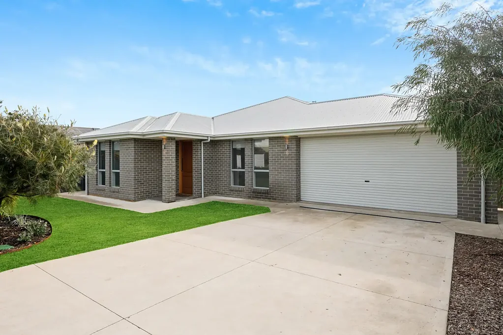 16 Union Road, Normanville, SA 5204