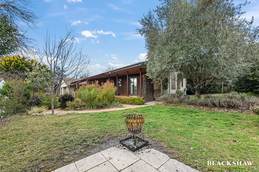 Striking Home of Superb Quality and Design