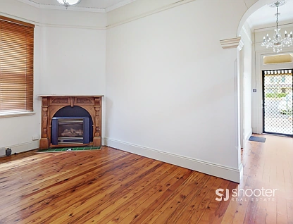 137 Bourke Street, Dubbo, NSW 2830, 5房, 3浴, 独立屋