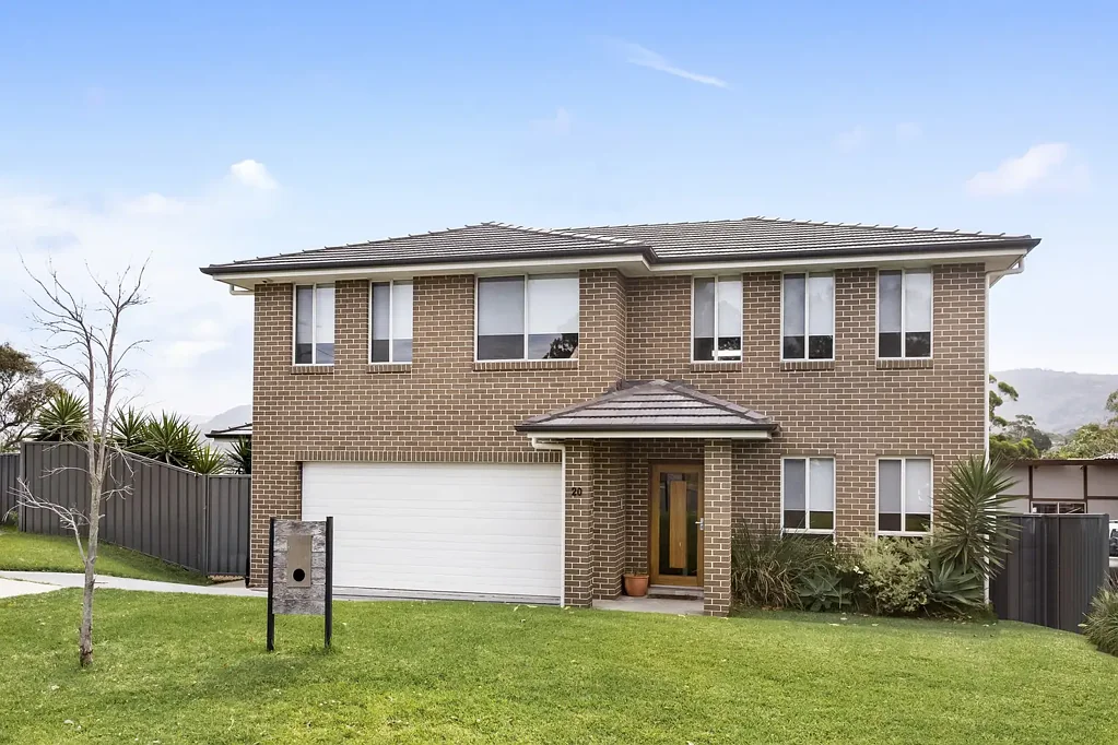 20 Mountain View Crescent, Figtree, NSW 2525