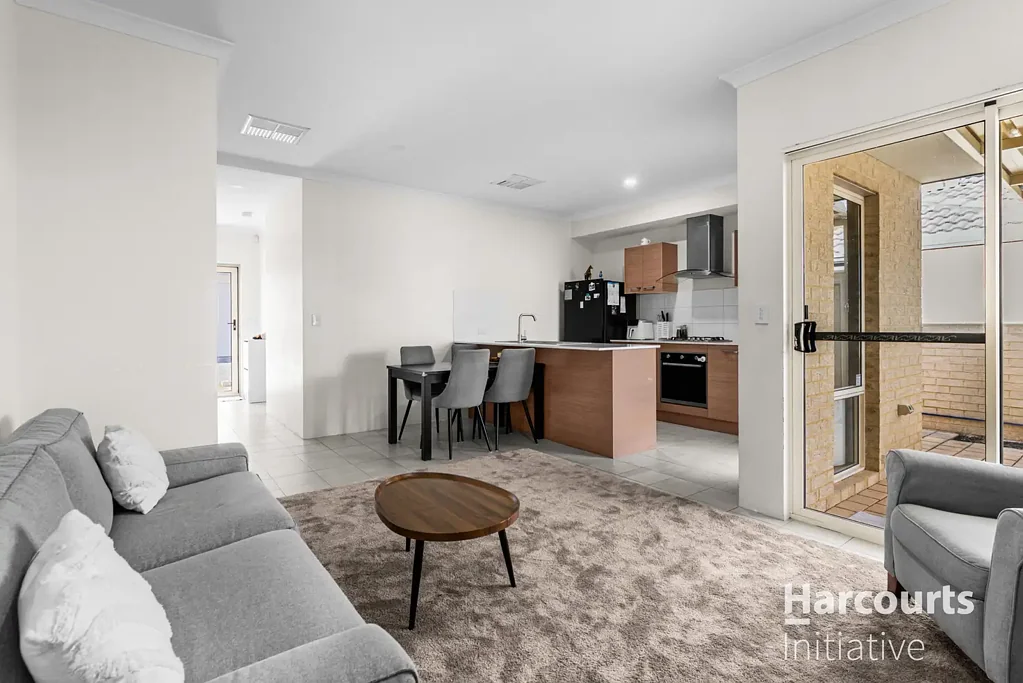 Westminster 3Zimmer Modern, Low-Maintenance Living in a Convenient Westminster Location