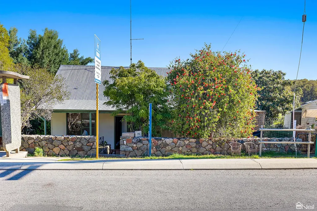Jarrahdale 3房  BIG BLOCK - BIG OPPORTUNITY