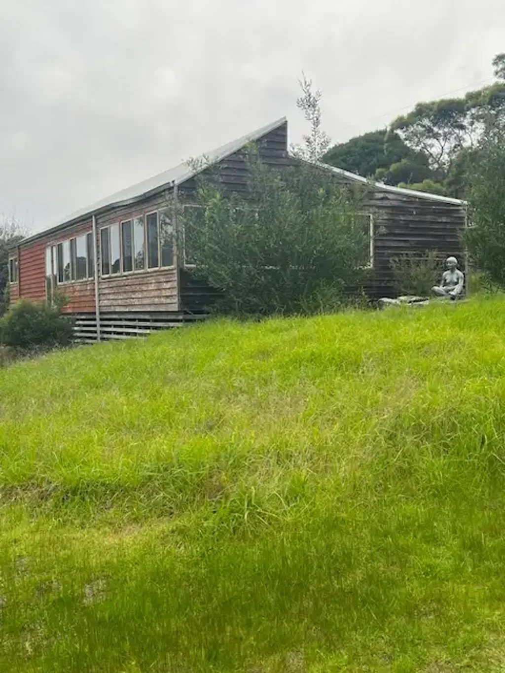 Lower King RENOVATOR'S DREAM WITH SUB-DIVISION POTENTIAL