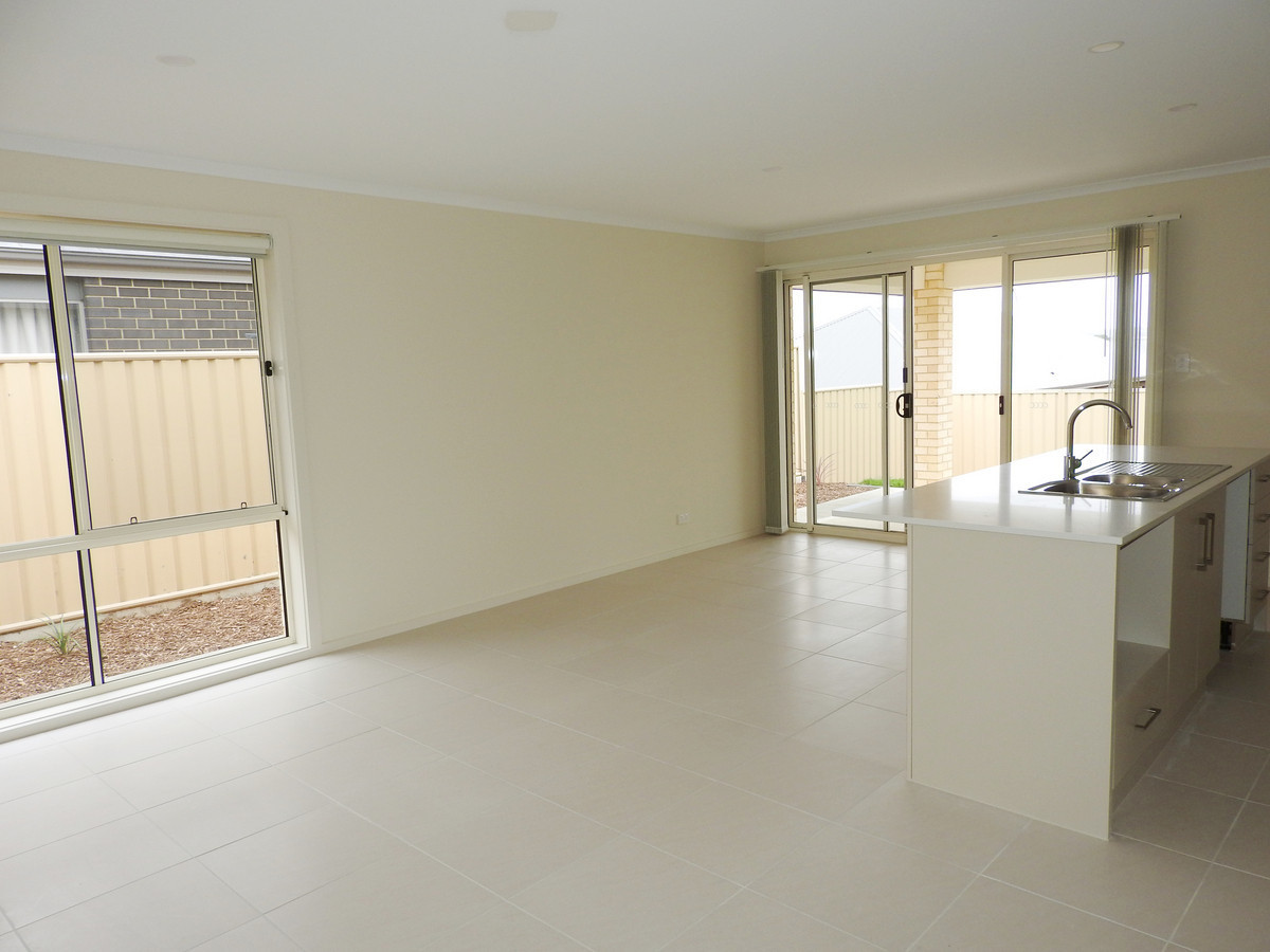 18 JOLLIES CT, SEAFORD MEADOWS SA 5169, 0 રૂમ, 0 બાથરૂમ, House