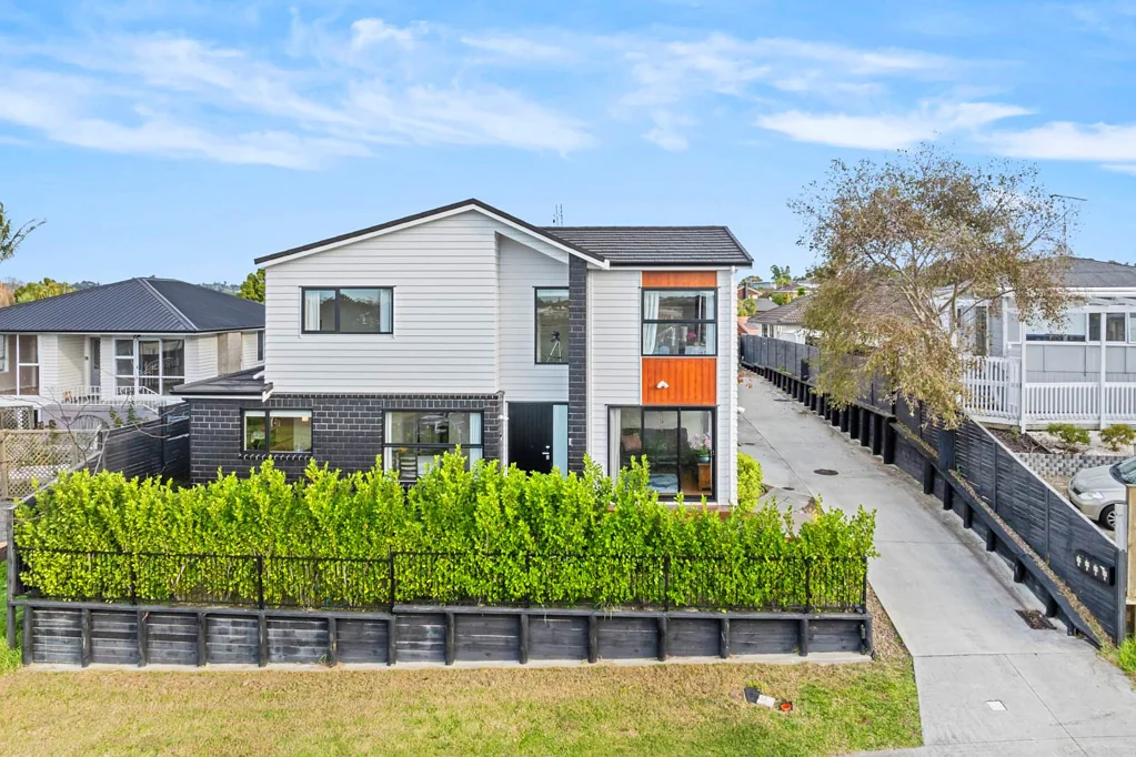 49A Andrew Road, Howick, Manukau City, Auckland