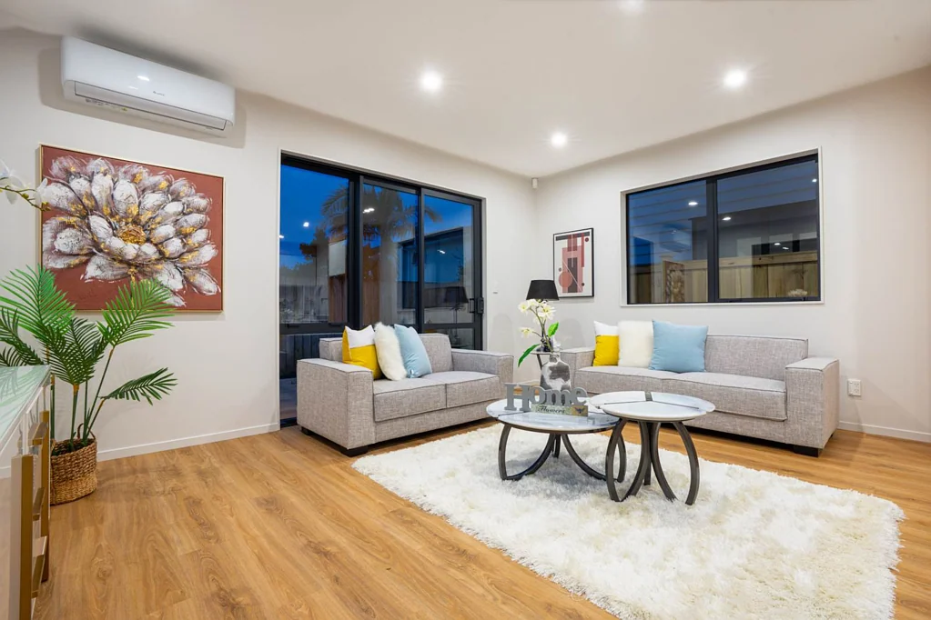Papatoetoe 2chambre 3 ROOMS BRAND NEW HOME- Standalone