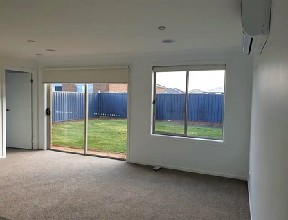 22 Stonefly Circuit, Weir Views, North West Melbourne, 3 ਕਮਰੇ, 2 ਬਾਥਰੂਮ, House