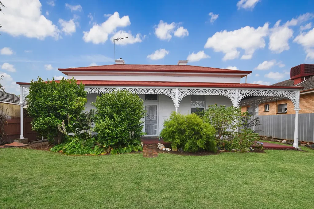 Units 1- 3/6 Barnes St, Stawell, VIC 3380