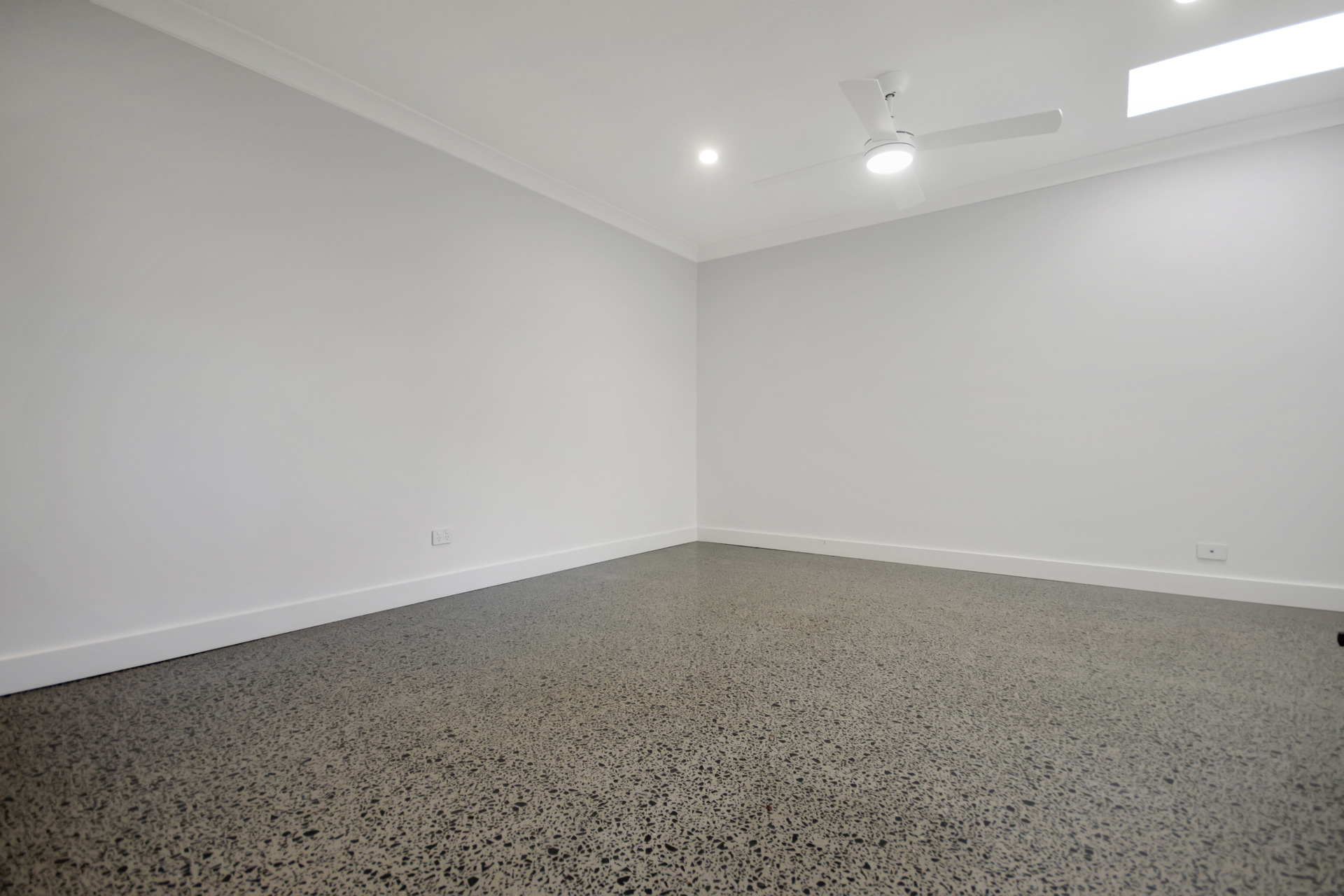 3A WARWICK ST, BLACKWALL NSW 2256, 0房, 0浴, Studio