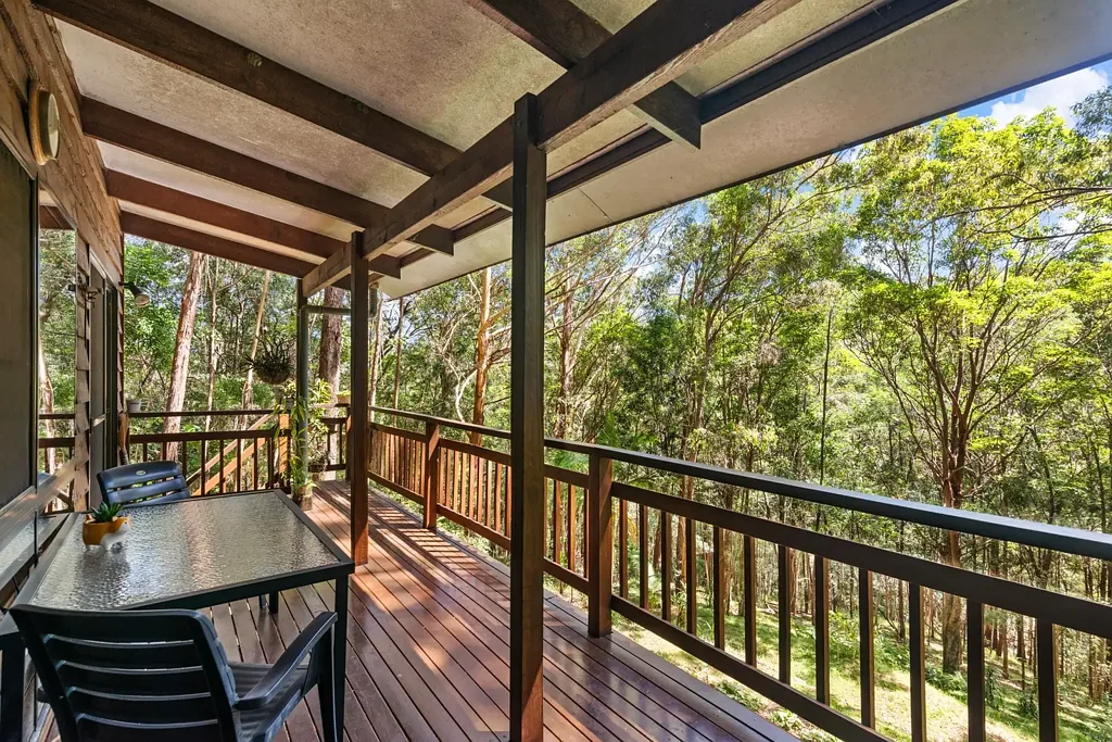 13-15 Mavista Grove, Elanora, QLD 4221