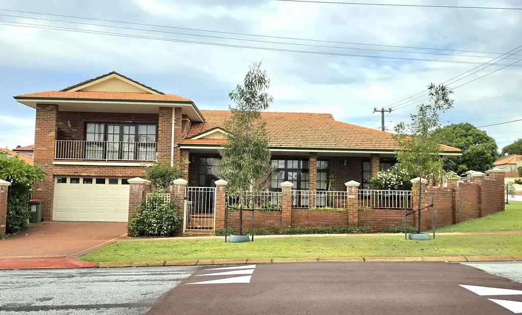 Luxury dual-living residence with huge spaces, privacy & many premium features.