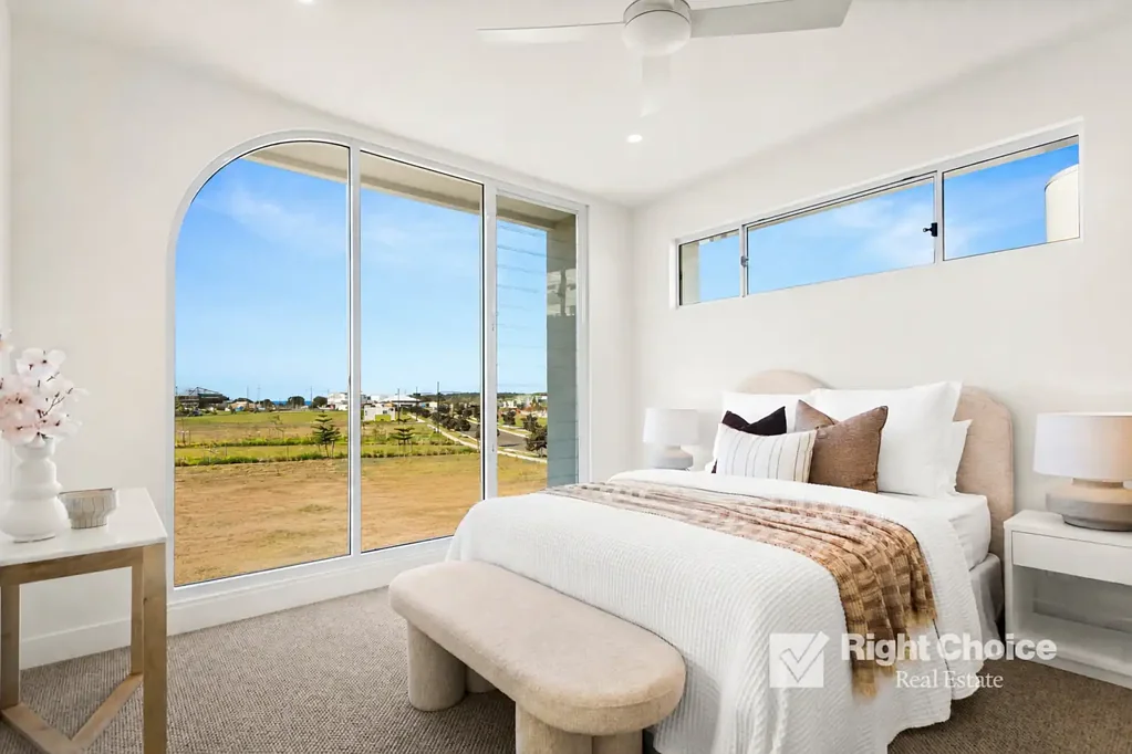 Shell Cove 4Zimmer Brand New Four-Bedroom Home in the Heart of Shell Cove Marina Precinct