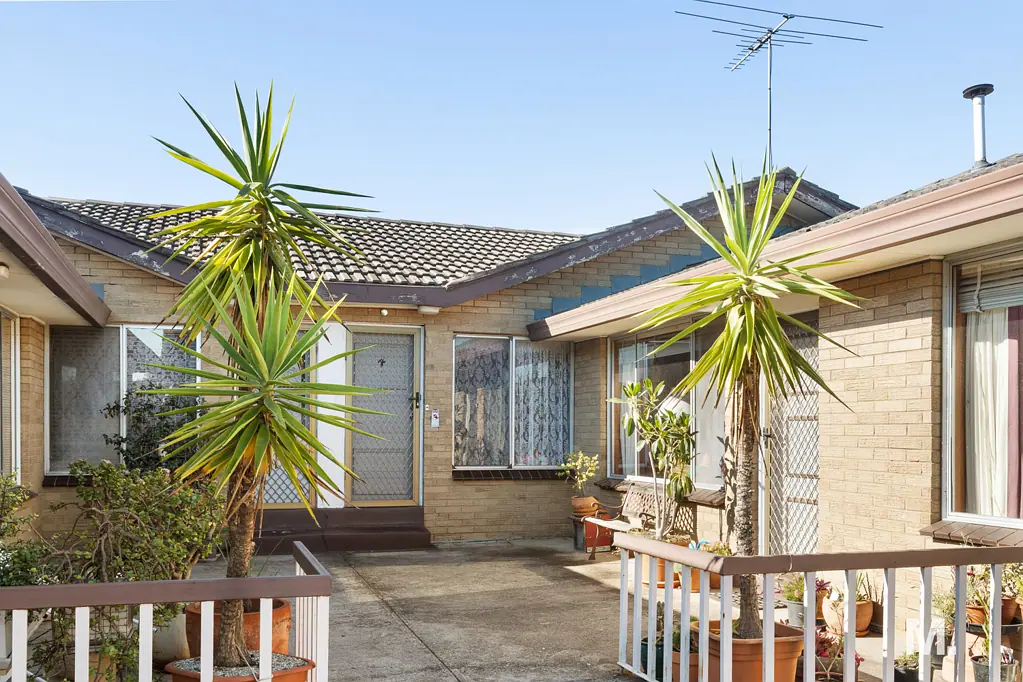 4/126 Hoffmans Road, Essendon, VIC 3040