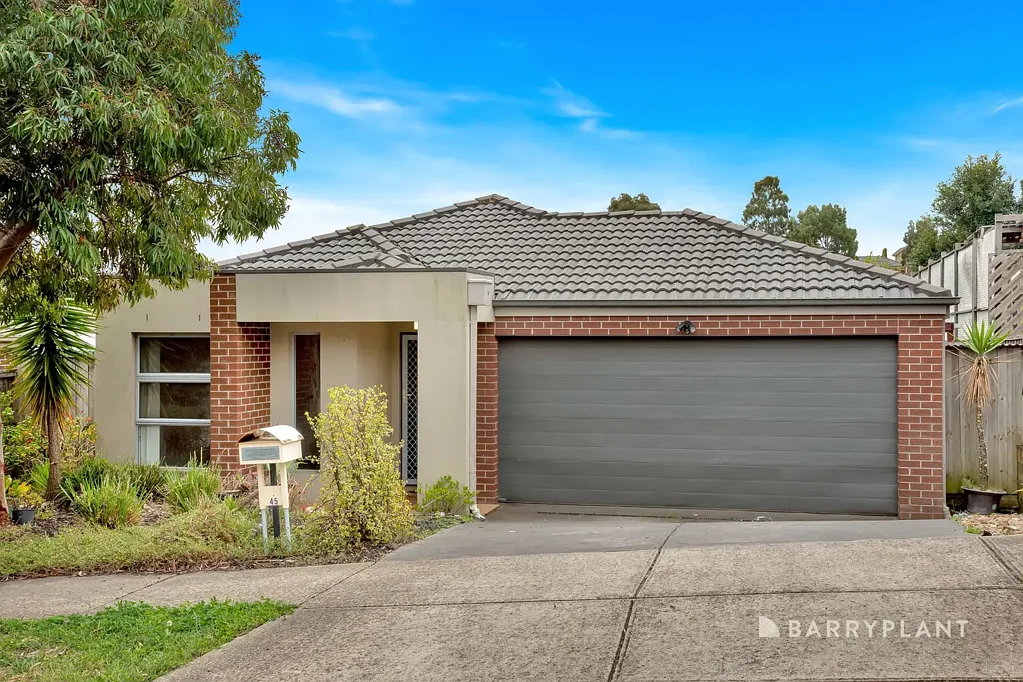 Four bedroom home in Doreen