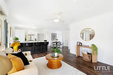8 JUSTIN ST, PIMPAMA QLD 4209, 4房, 3浴, Unit