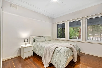 128 Acacia Road, Kirrawee, NSW 2232, 4 slaapkamers, 2 badkamers, House