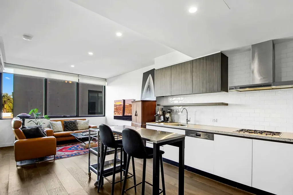 Sophisticated Fully Furnished Apartment in the Heart of Glebe