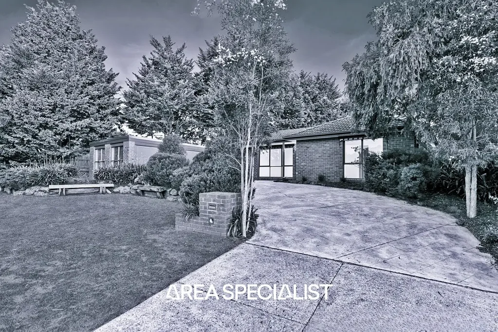 6 Melaleuca Crescent, Langwarrin, VIC 3910