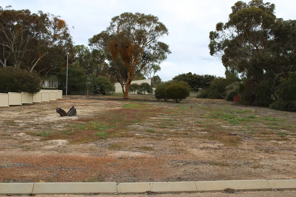Quairading Vacant block in quiet country area