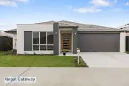 8 Nirvana Road, Lakelands