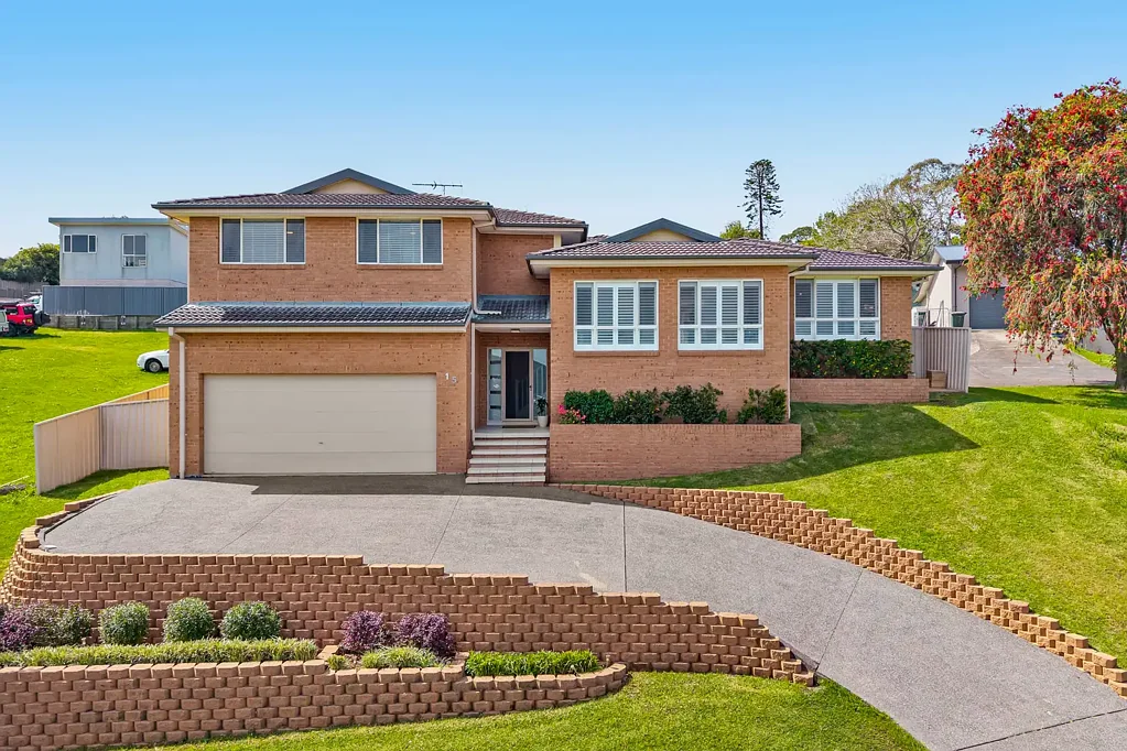 Glendale 4房  A summer destination home for all the family.