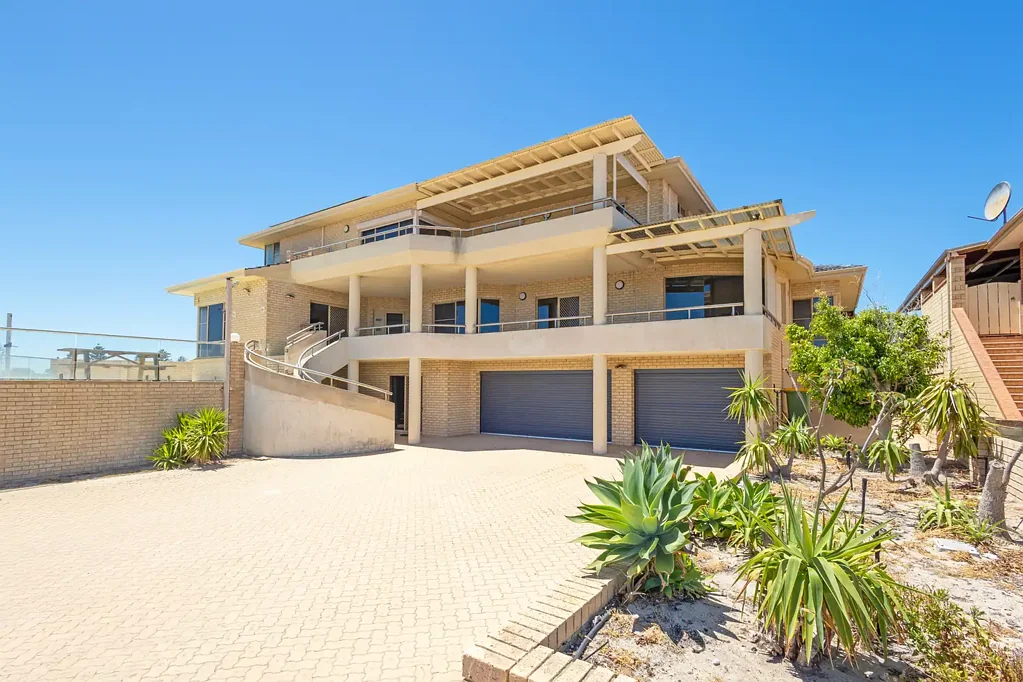 8 Echero Mews, Jurien Bay, WA 6516